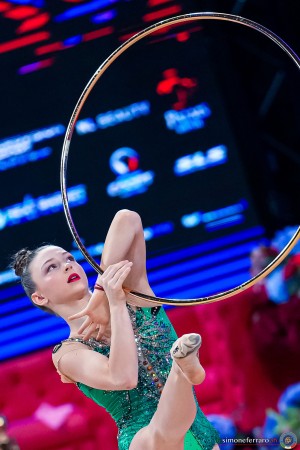 f hoop valkova magdalena bul sfe08512 copia simone ferraro ph